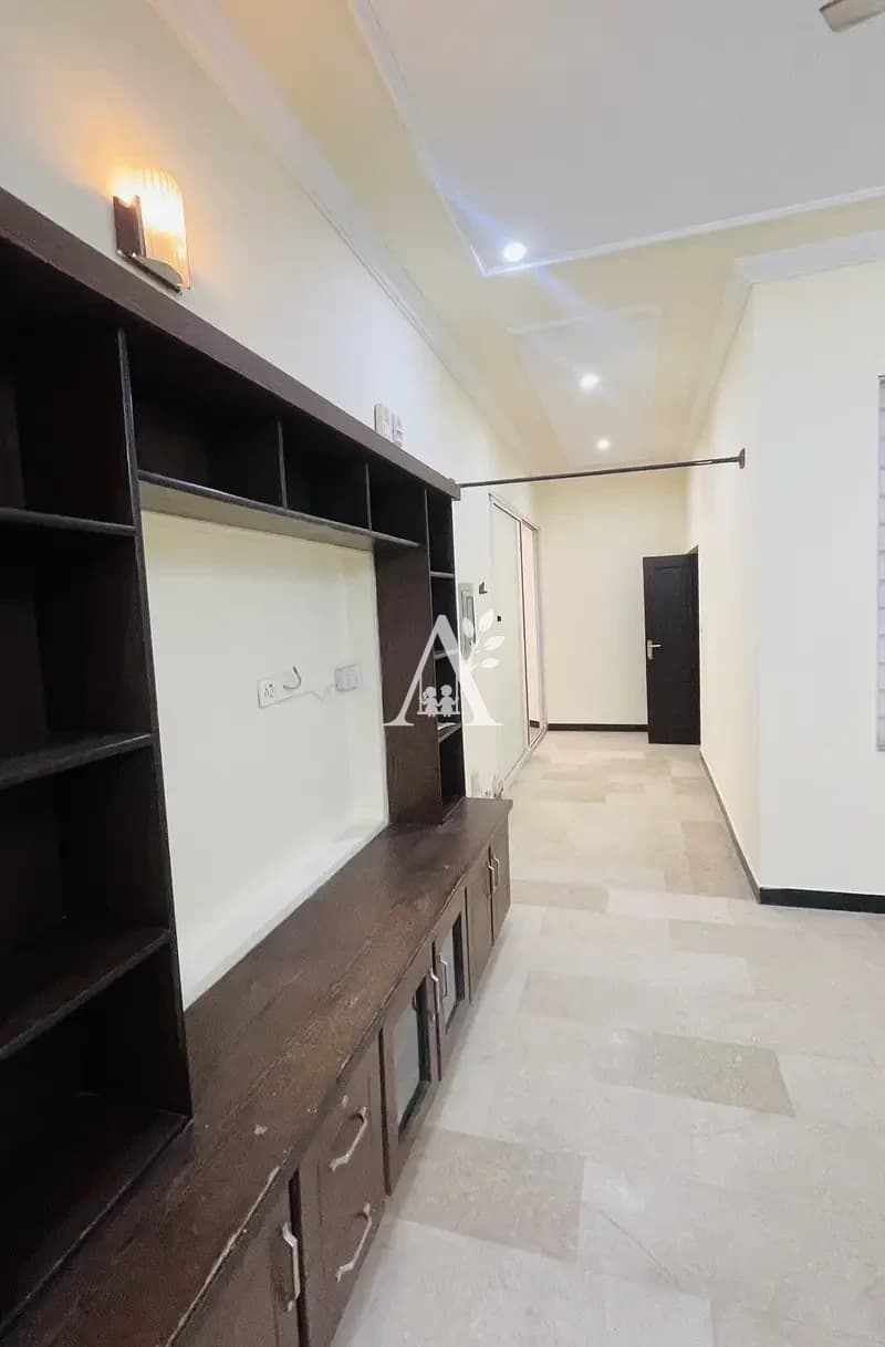 Beautiful Upper Floor for Rent G-11/3 Islamabad | Executive Lifestyle | Prime Markaz Location in G-11, Islamabad photo 4