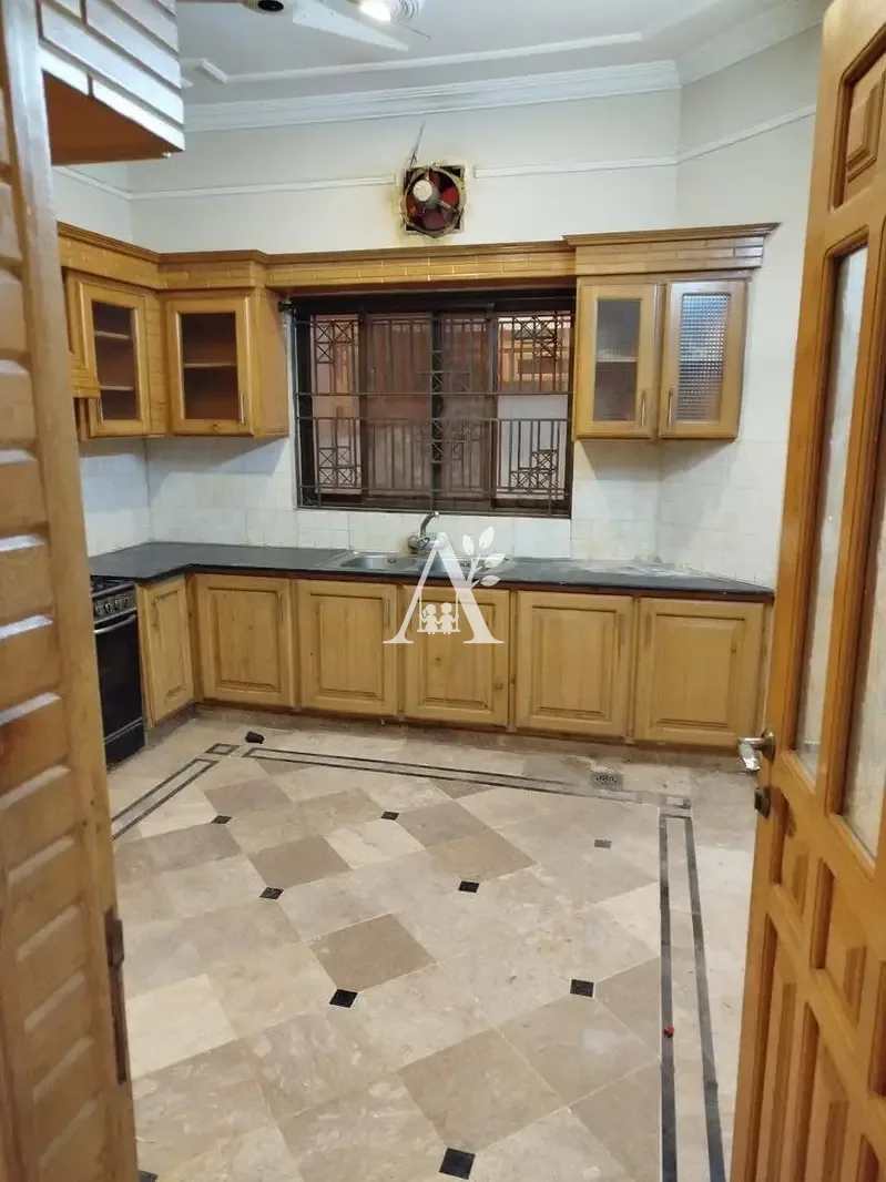 Beautiful Upper Floor for Rent G-13 Islamabad | Executive Lifestyle | Prime Markaz Location in G-13, Islamabad