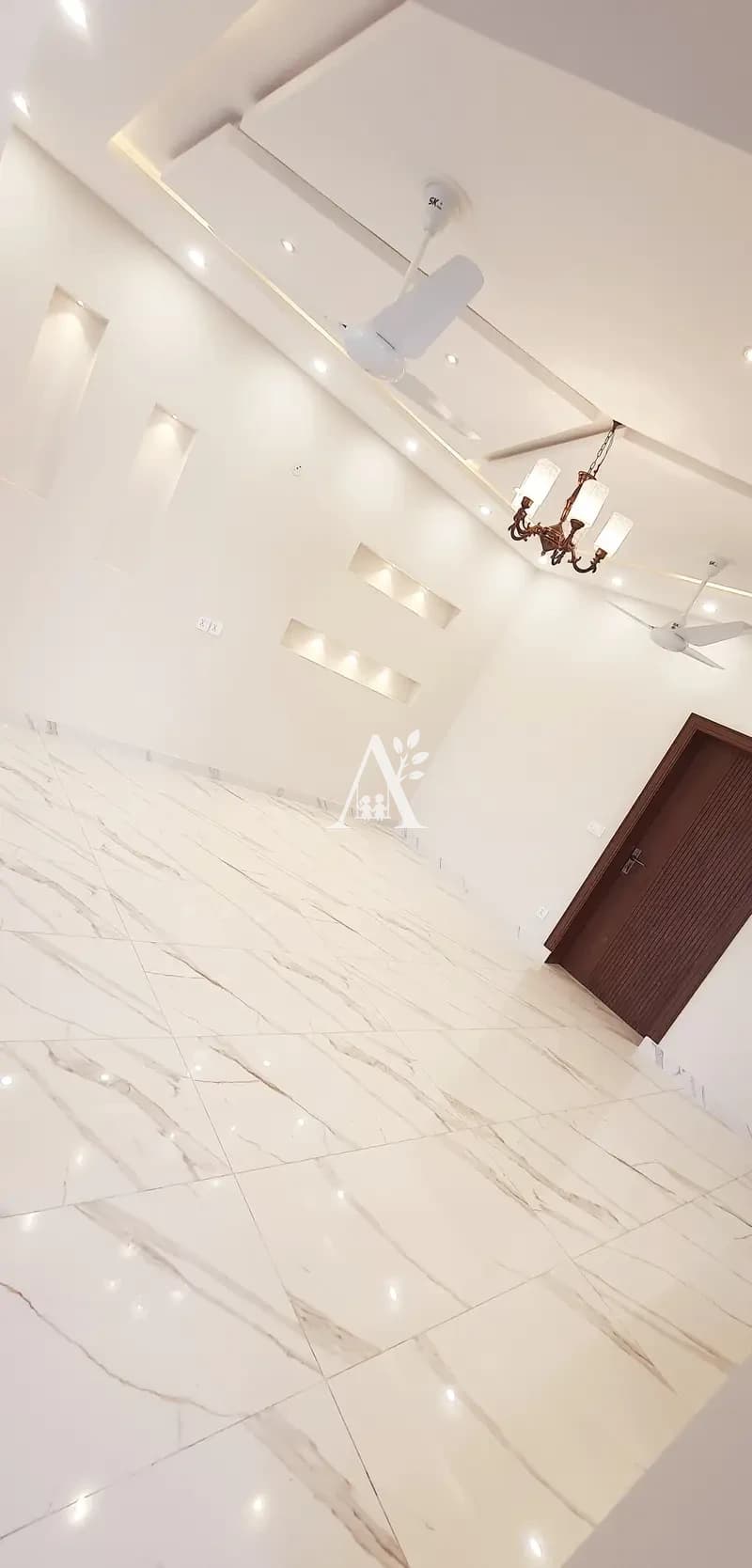 Beautiful Full House for Rent G-16 Islamabad | Executive Lifestyle | Modern Design in G-15, Islamabad photo 4