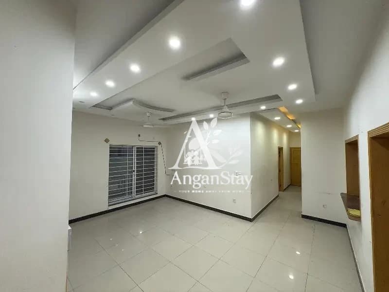 Beautifully Upper Floor for Rent G-13 Islamabad | Independent Entrance | Prime Location in G-13, Islamabad