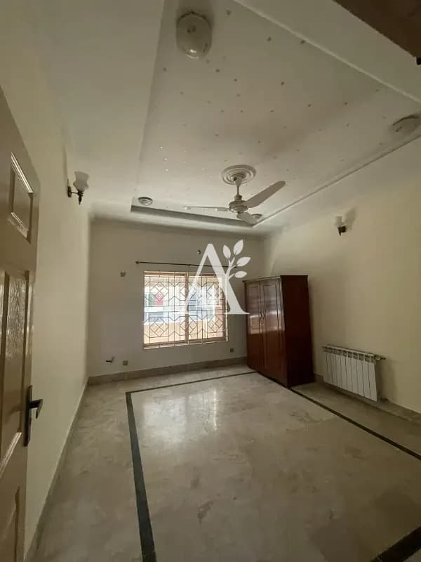 Premium Lower Floor for Rent G-13 Islamabad | Elite Executive Residency | Near Srinagar Highway in G-13, Islamabad photo 2