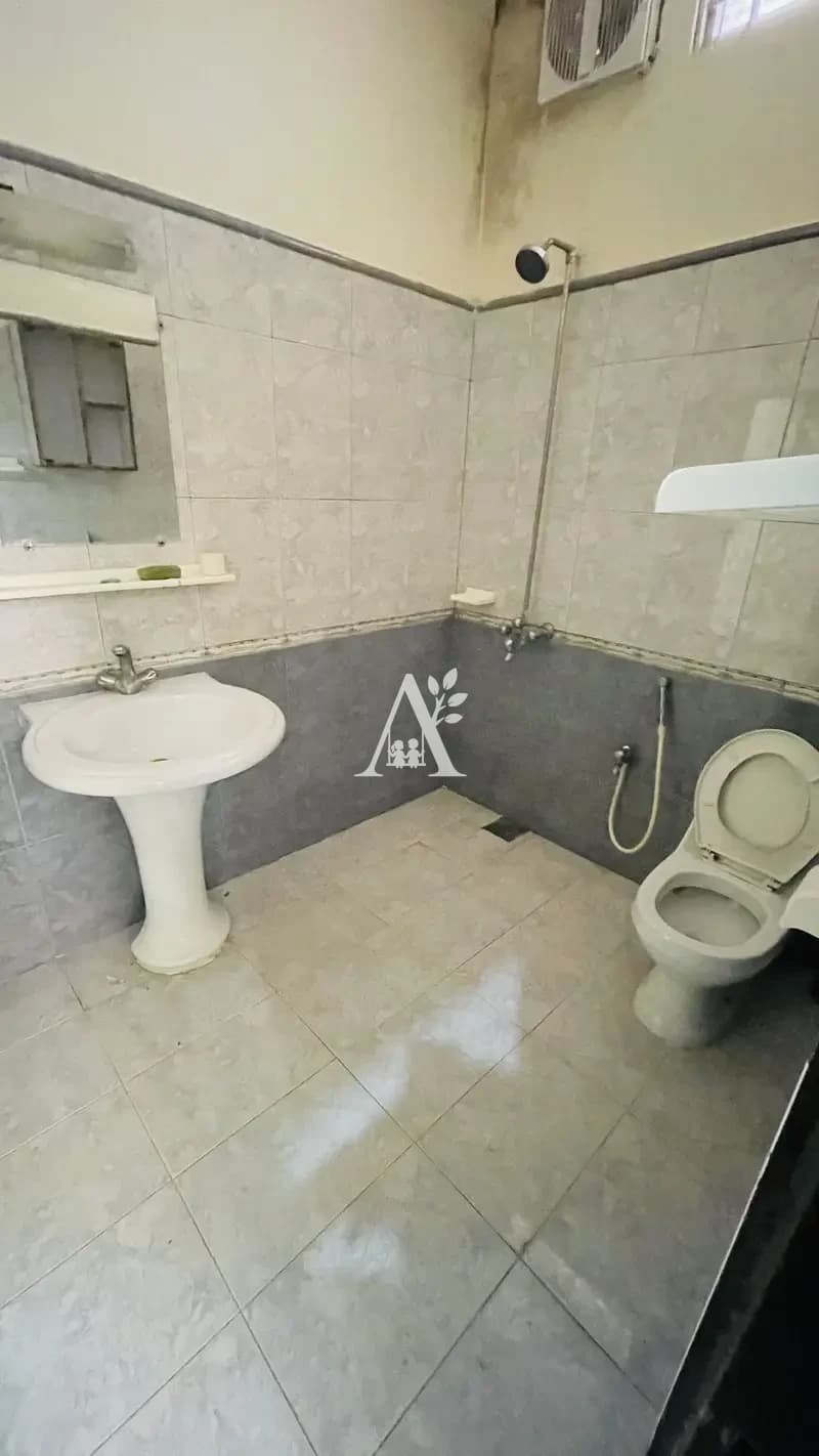Beautiful Lower Floor for Rent G-13 Islamabad | Executive Lifestyle | Prime Markaz Location in G-13, Islamabad photo 4