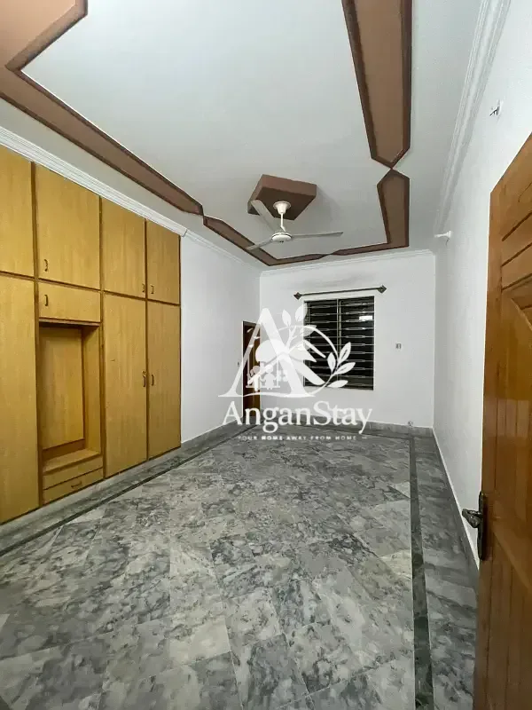 Stunning Lower Floor for Rent G-13 Islamabad | Huge Layout | Prime Location Near Markaz in G-13, Islamabad
