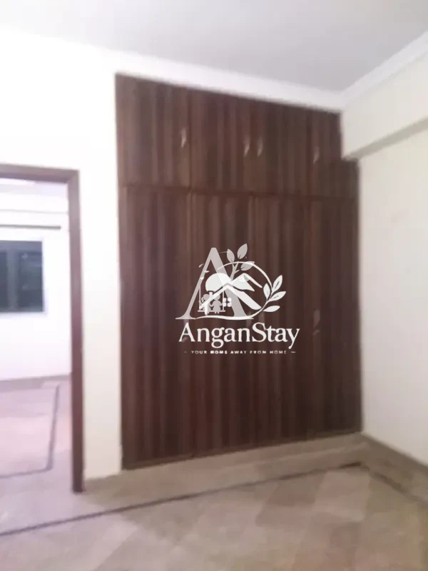 Premium Upper Floor for Rent G-13 Islamabad | Prime Hub Location in G-13, Islamabad photo 2