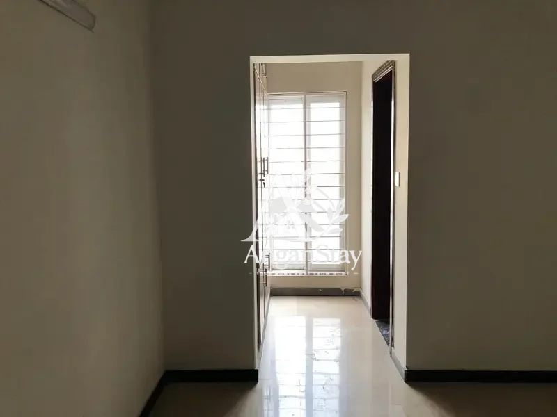 Premium Upper Floor for Rent G-13 Islamabad | Prime Hub Location in G-13, Islamabad photo 5